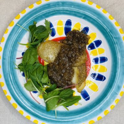 白身魚のムニエル ソース玉ねぎ添え